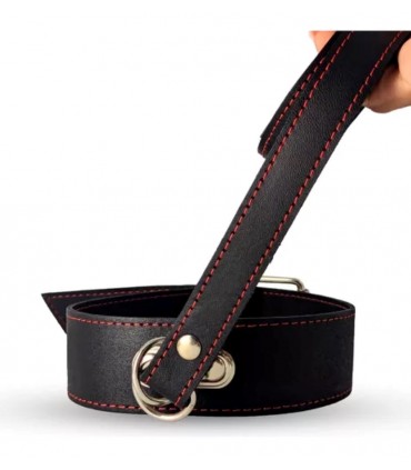 COLLAR CON CORREA DE CUERO